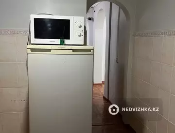 1-комнатная квартира, этаж 4 из 5, 42 м², По часам