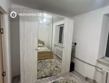 2-комнатная квартира, этаж 5 из 5, 50 м², По часам