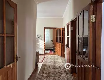 5-комнатный дом, 10 соток, 110 м²