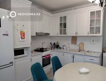 2-комнатная квартира, этаж 7 из 10, 69 м²