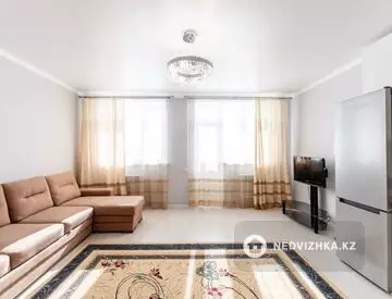 3-комнатная квартира, этаж 9 из 10, 77 м²
