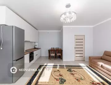 3-комнатная квартира, этаж 9 из 10, 77 м²