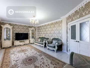 3-комнатная квартира, этаж 9 из 12, 100 м²