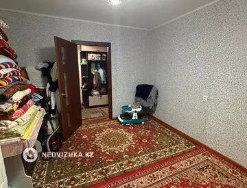 2-комнатная квартира, этаж 4 из 5, 48 м²