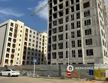 1-комнатная квартира, этаж 2 из 9, 39 м²