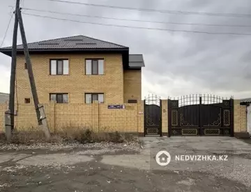 5-комнатный дом, 6.5 соток, 222 м²