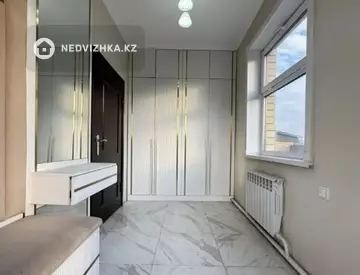 5-комнатный дом, 6.5 соток, 222 м²