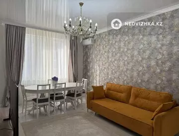 2-комнатная квартира, этаж 4 из 9, 77 м²