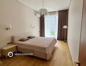 3-комнатная квартира, этаж 5 из 9, 90 м², На длительный срок