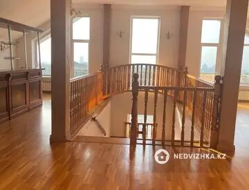 1-комнатный дом, 10 соток, 750 м²