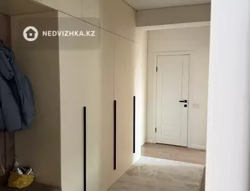 2-комнатная квартира, этаж 5 из 10, 70 м²