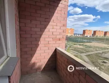 2-комнатная квартира, этаж 3 из 5, 59 м²