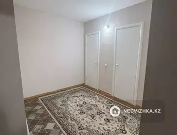 2-комнатная квартира, этаж 3 из 5, 59 м²