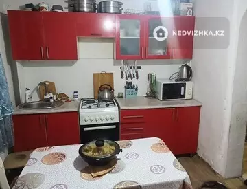 6-комнатный дом, 8 соток, 76 м²