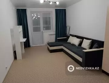 3-комнатная квартира, этаж 6 из 9, 81 м²