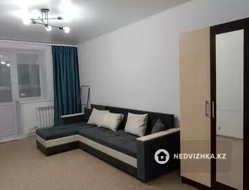 3-комнатная квартира, этаж 6 из 9, 81 м²