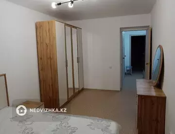 3-комнатная квартира, этаж 6 из 9, 81 м²