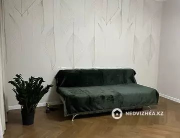 2-комнатная квартира, этаж 3 из 10, 67 м²