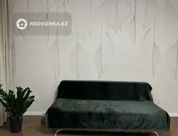 2-комнатная квартира, этаж 3 из 10, 67 м²
