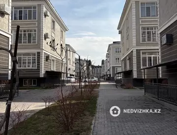1-комнатная квартира, этаж 1 из 3, 44 м²