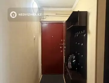 3-комнатная квартира, этаж 5 из 6, 60 м²