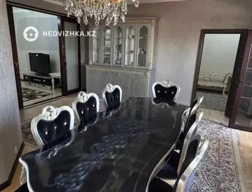 3-комнатная квартира, этаж 7 из 10, 108 м²