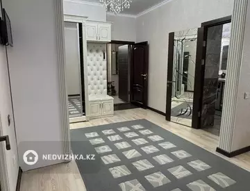 3-комнатная квартира, этаж 7 из 10, 108 м²