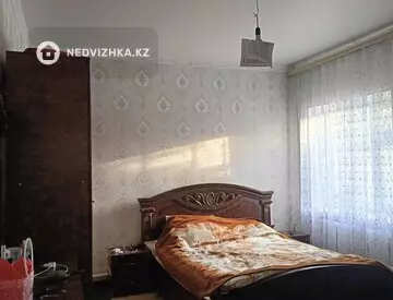 4-комнатная часть дома, 6 соток, 82 м²