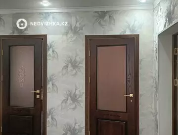 4-комнатная часть дома, 6 соток, 82 м²