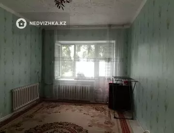1-комнатная квартира, этаж 2 из 4, 40 м²