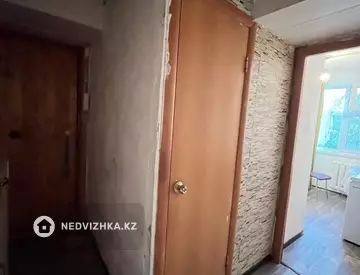 1-комнатная квартира, этаж 5 из 5, 30 м²