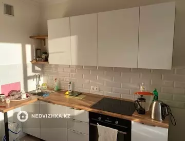 1-комнатная квартира, этаж 4 из 16, 35 м²