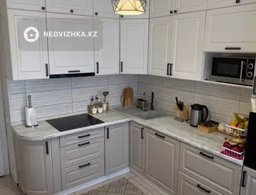 3-комнатная квартира, этаж 13 из 14, 86 м²