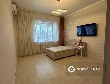 1-комнатная квартира, этаж 3 из 3, 39 м²
