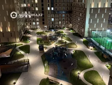 3-комнатная квартира, этаж 9 из 12, 70 м²