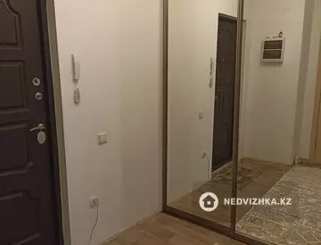 1-комнатная квартира, этаж 8 из 9, 42 м²