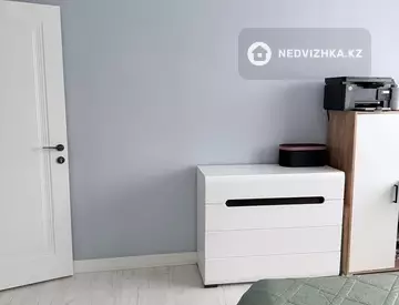 2-комнатная квартира, этаж 1 из 9, 69 м²