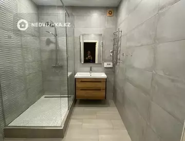 3-комнатная квартира, этаж 4 из 5, 130 м²