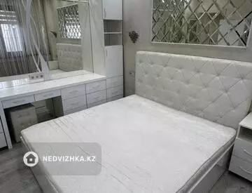 3-комнатная квартира, этаж 5 из 9, 74 м²