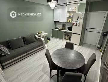 2-комнатная квартира, этаж 4 из 6, 43 м²
