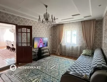 5-комнатный дом, 16 соток, 160 м²