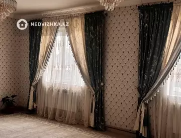 5-комнатная часть дома, 8 соток, 280 м²