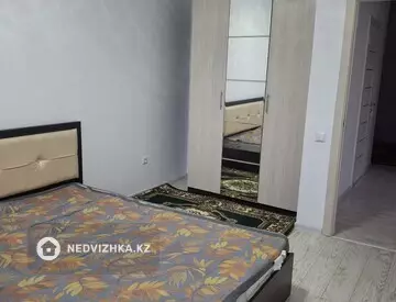 2-комнатная квартира, этаж 5 из 5, 60 м², На длительный срок