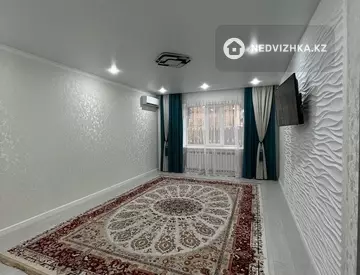 3-комнатная квартира, этаж 1 из 3, 90 м²