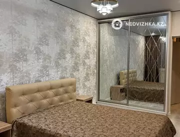 2-комнатная квартира, этаж 11 из 12, 46 м², На длительный срок