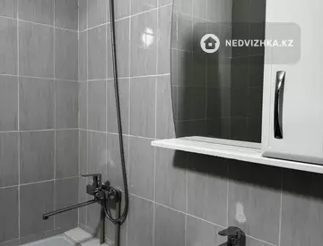 2-комнатная квартира, этаж 11 из 12, 46 м², На длительный срок