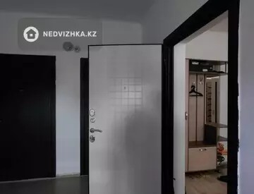 1-комнатная квартира, этаж 3 из 3, 33 м²