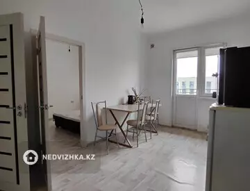 1-комнатная квартира, этаж 3 из 3, 33 м²