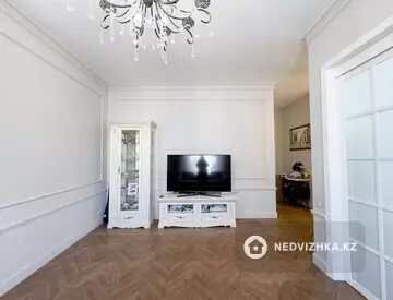 2-комнатная квартира, этаж 7 из 7, 77 м²