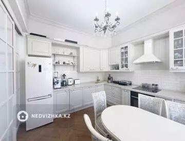 2-комнатная квартира, этаж 7 из 7, 77 м²